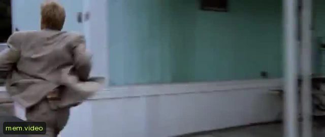 Кадр на 0:19