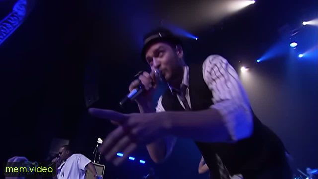 Кадр на 0:16