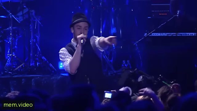 Кадр на 0:20