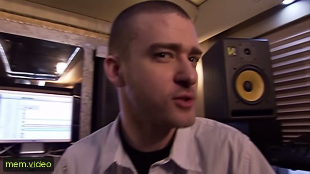Кадр на 0:22