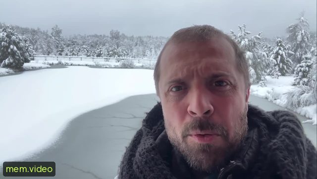 Кадр на 0:05
