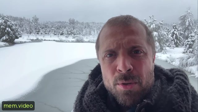 Кадр на 0:06