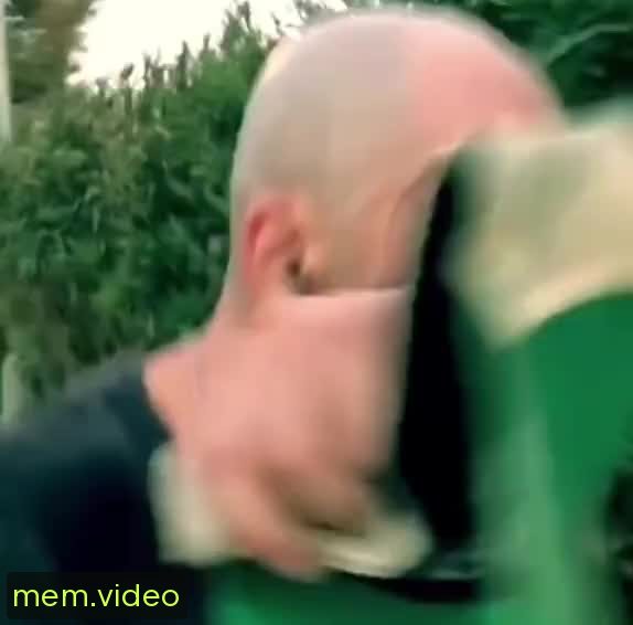 Кадр на 0:05