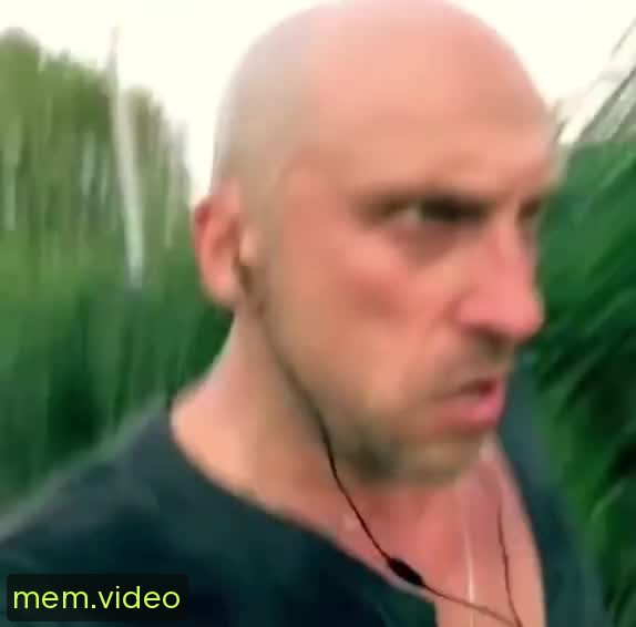 Кадр на 0:08