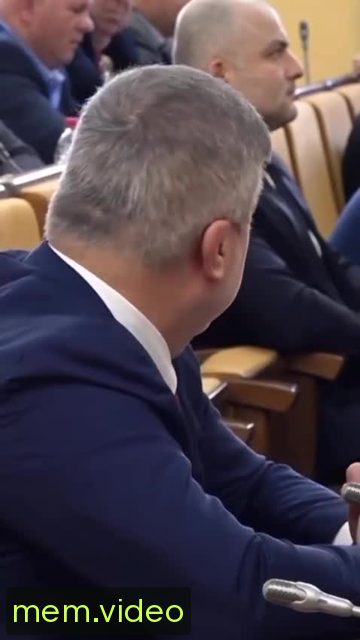 Кадр на 0:04