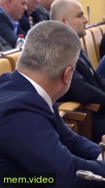 Кадр на 0:04