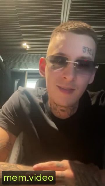Кадр на 0:02