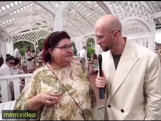 Кадр на 0:01