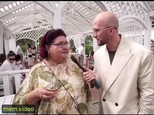 Кадр на 0:02