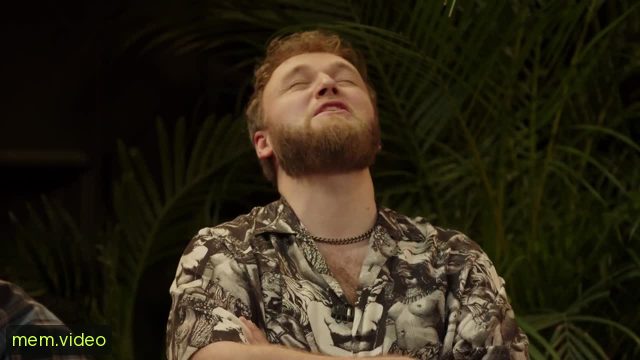 Кадр на 0:01