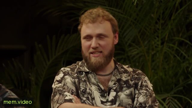 Кадр на 0:02