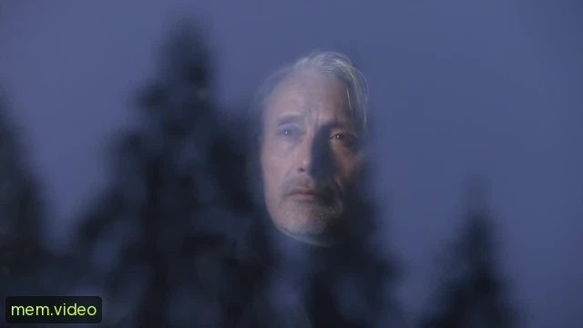 Кадр на 0:12