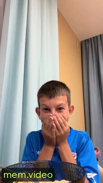 Кадр на 0:16