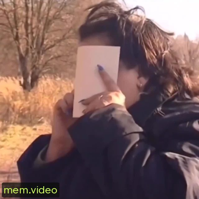 Кадр на 0:02