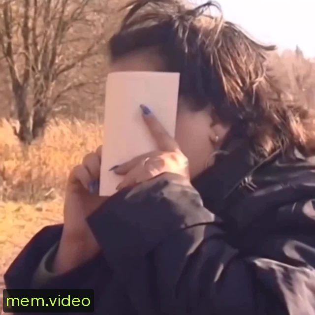 Кадр на 0:02
