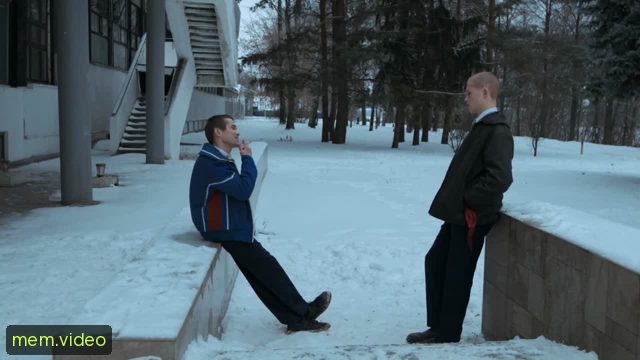 Кадр на 0:02