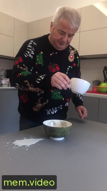 Кадр на 0:05