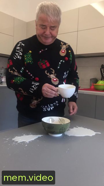 Кадр на 0:09