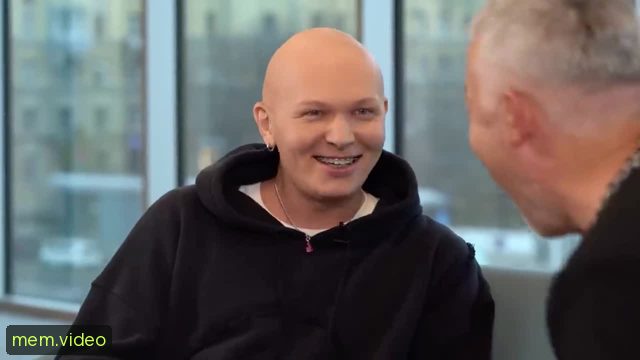 Кадр на 0:19