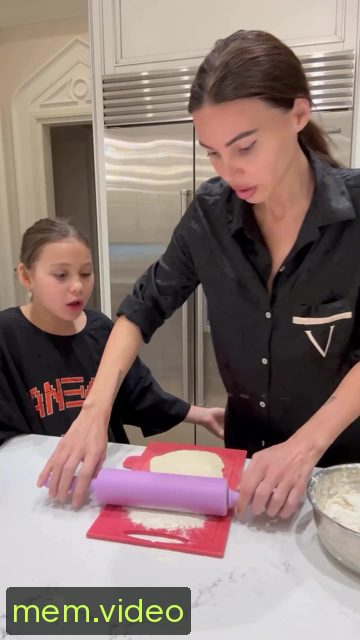 Кадр на 0:03