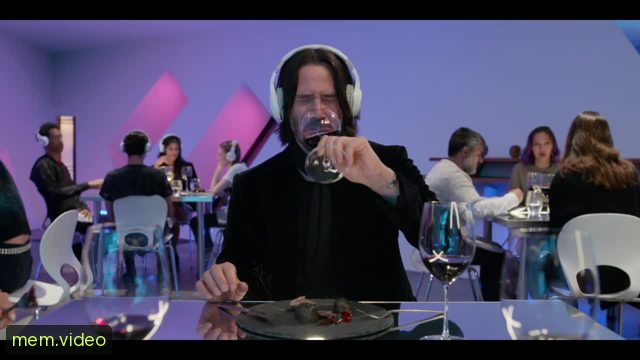 Кадр на 0:05
