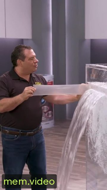 Кадр на 0:02