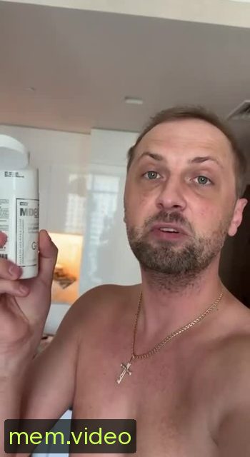 Кадр на 0:02