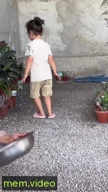 Кадр на 0:06